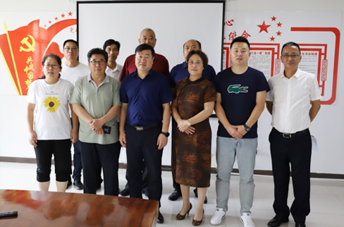 绥中委统战部、县政协、县委党群中心领导到9778818威尼斯走访调研